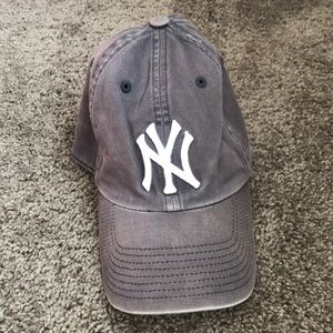 Vintage NY Yankees Hat